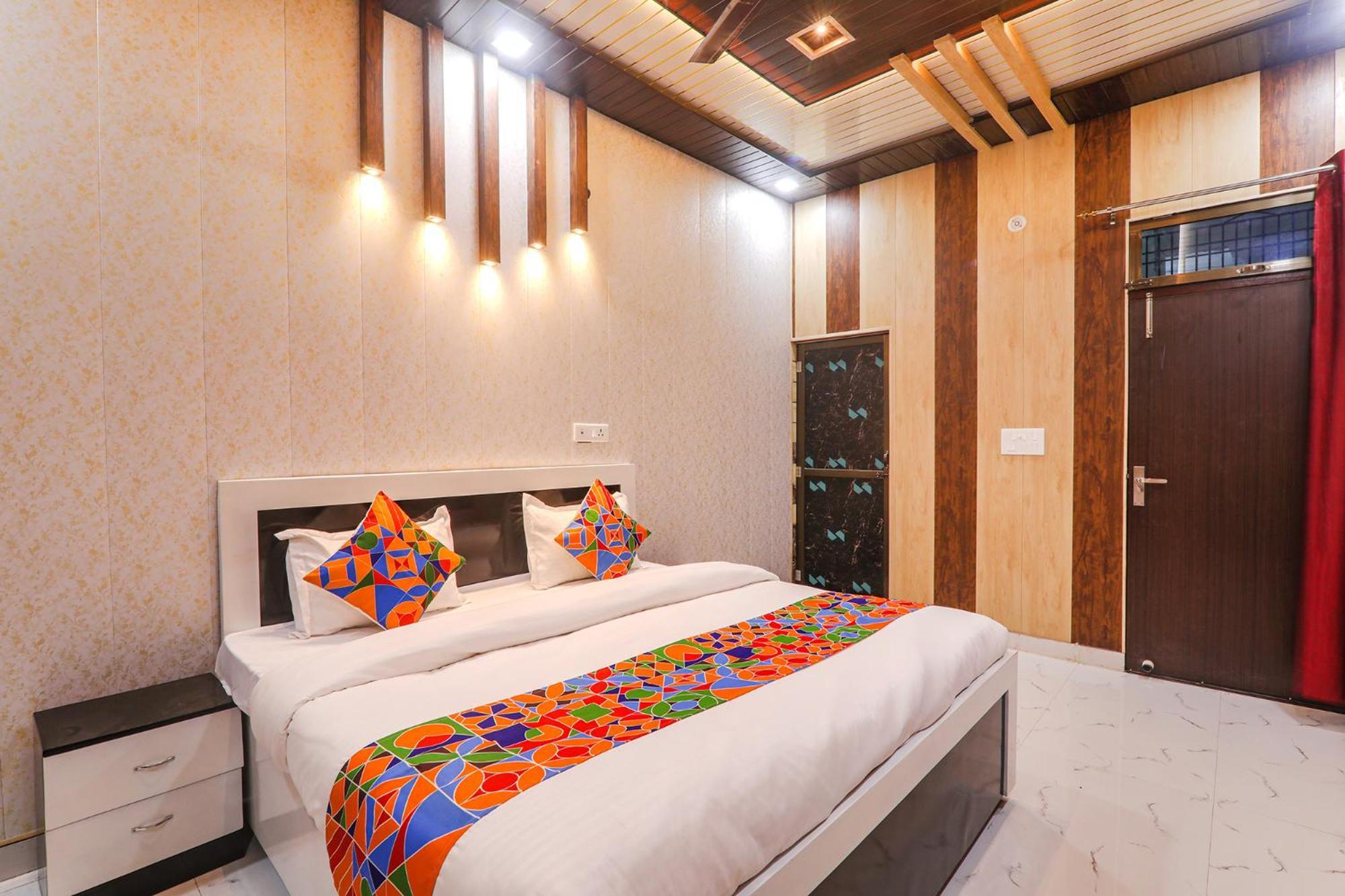 Fabhotel Uma Yugul Ayodhya Exteriér fotografie