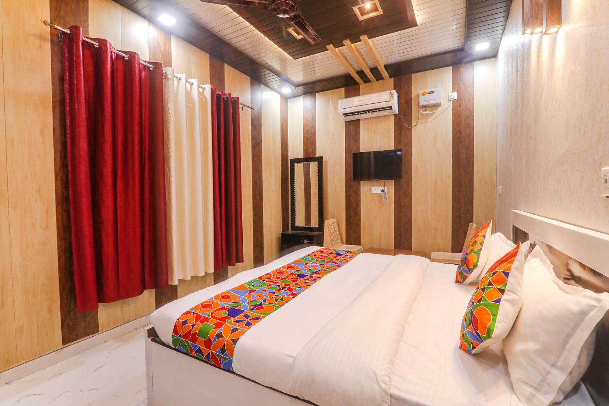 Fabhotel Uma Yugul Ayodhya Exteriér fotografie