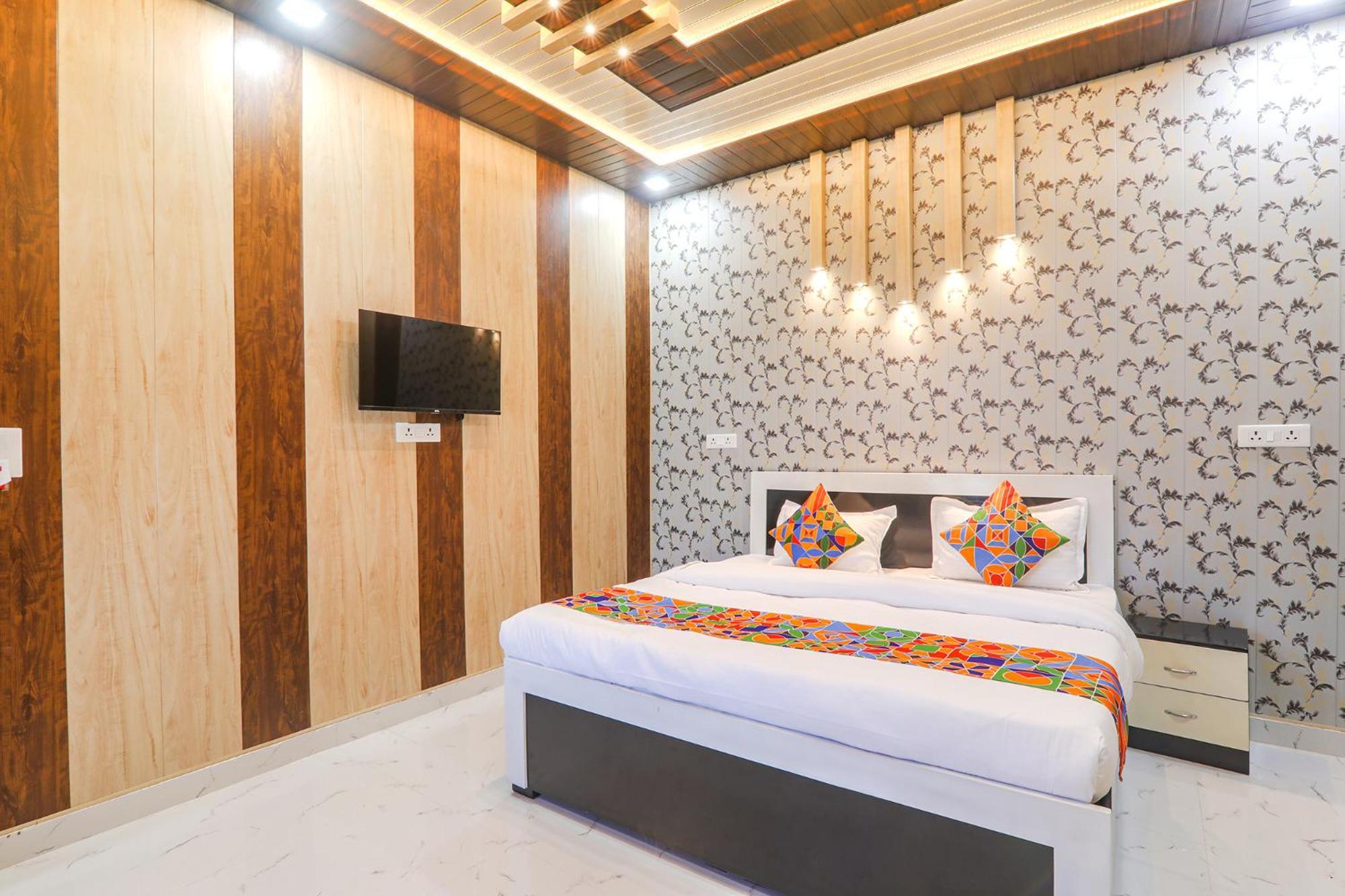 Fabhotel Uma Yugul Ayodhya Exteriér fotografie